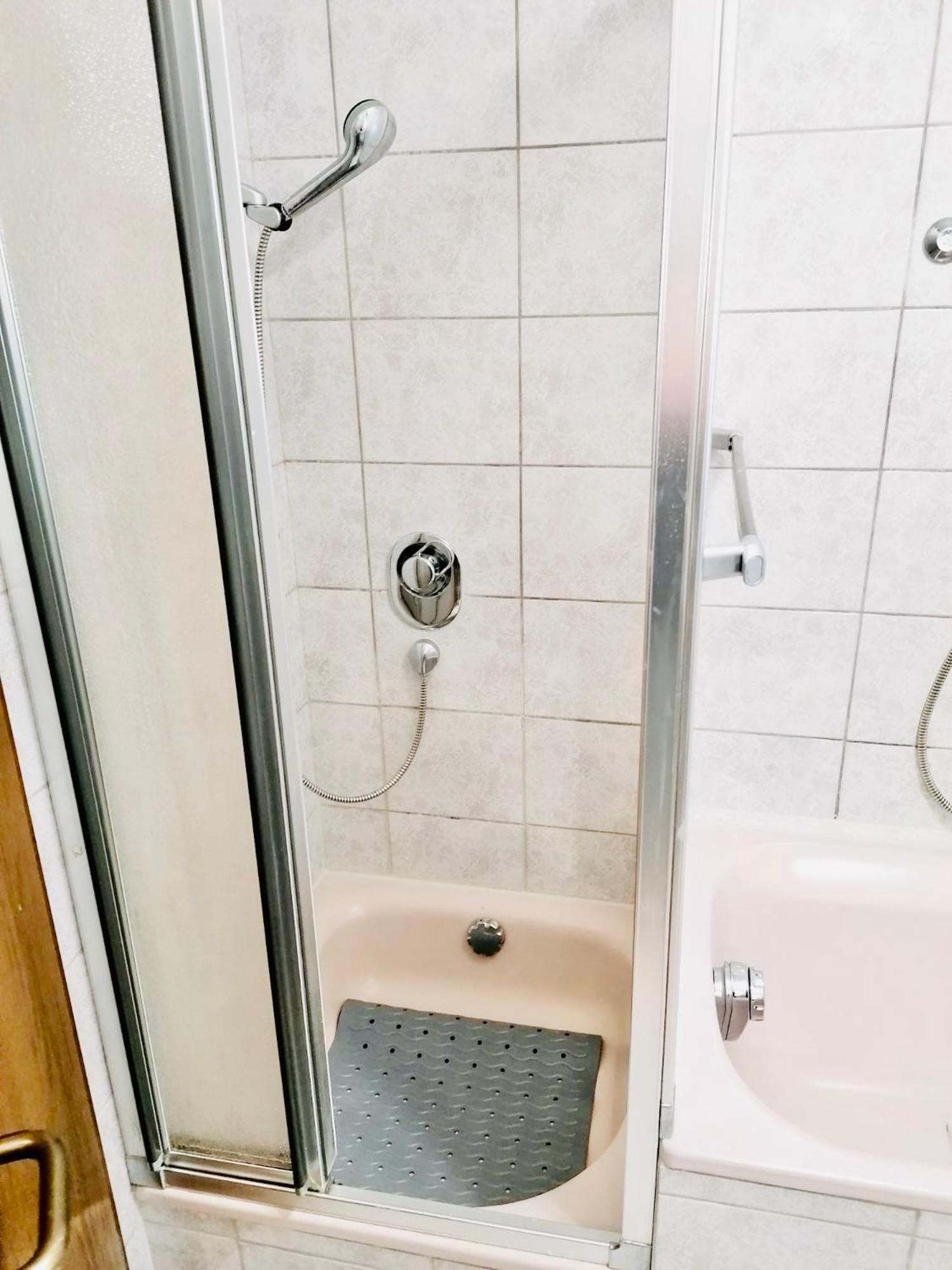 Apartman Bago Deluxe Near Zagreb Airport Velika Gorica Dış mekan fotoğraf
