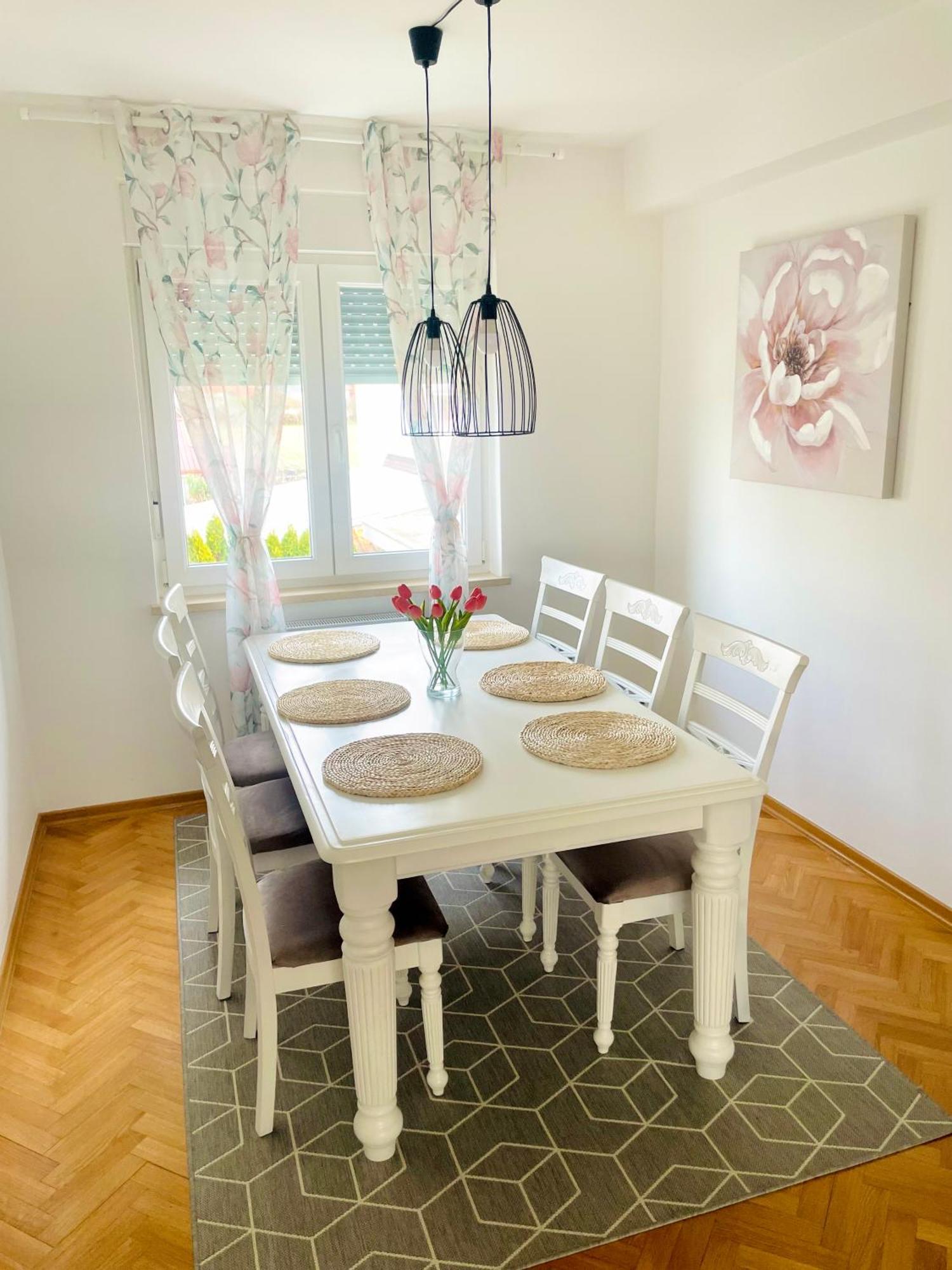 Apartman Bago Deluxe Near Zagreb Airport Velika Gorica Dış mekan fotoğraf