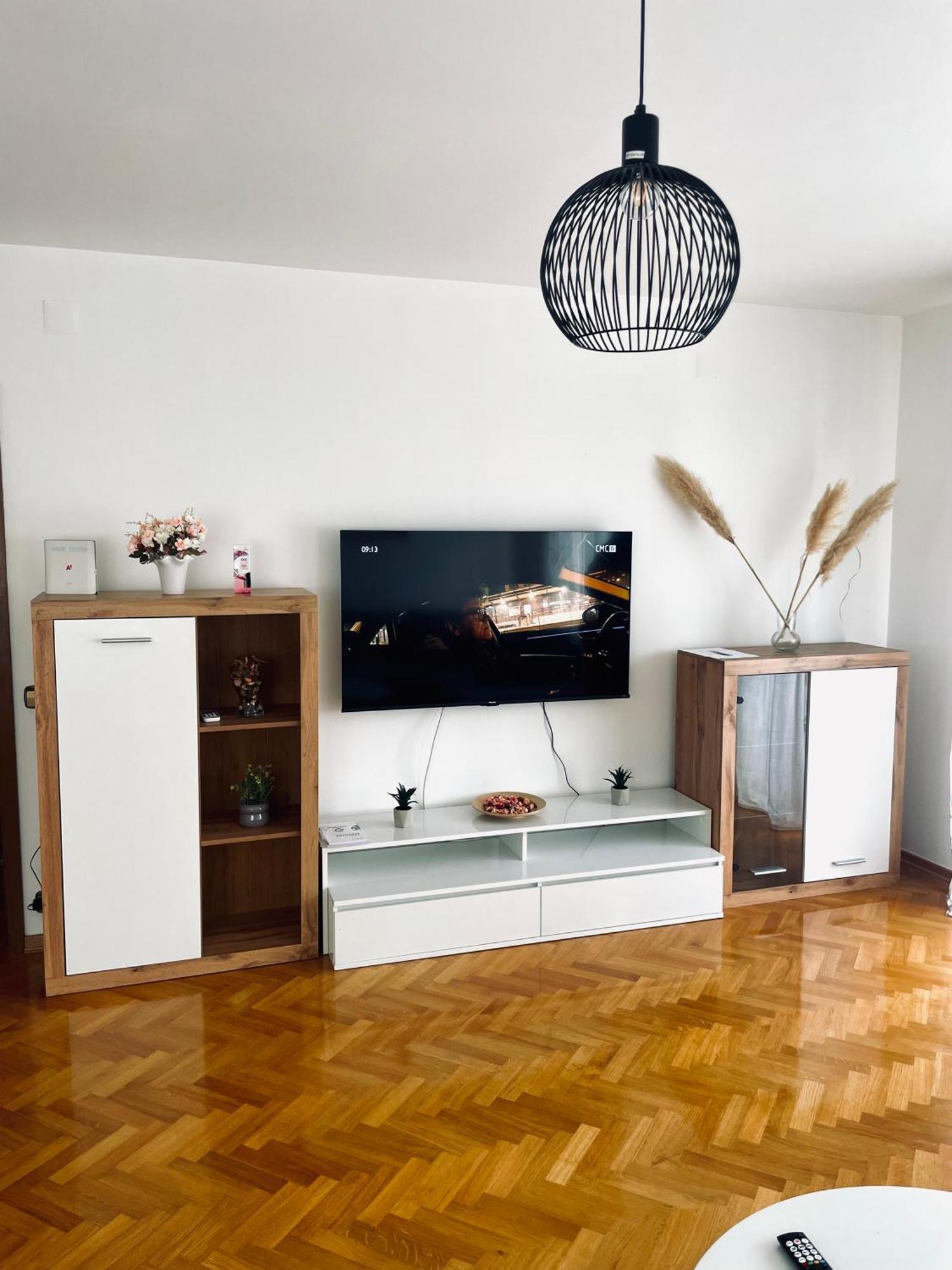 Apartman Bago Deluxe Near Zagreb Airport Velika Gorica Dış mekan fotoğraf