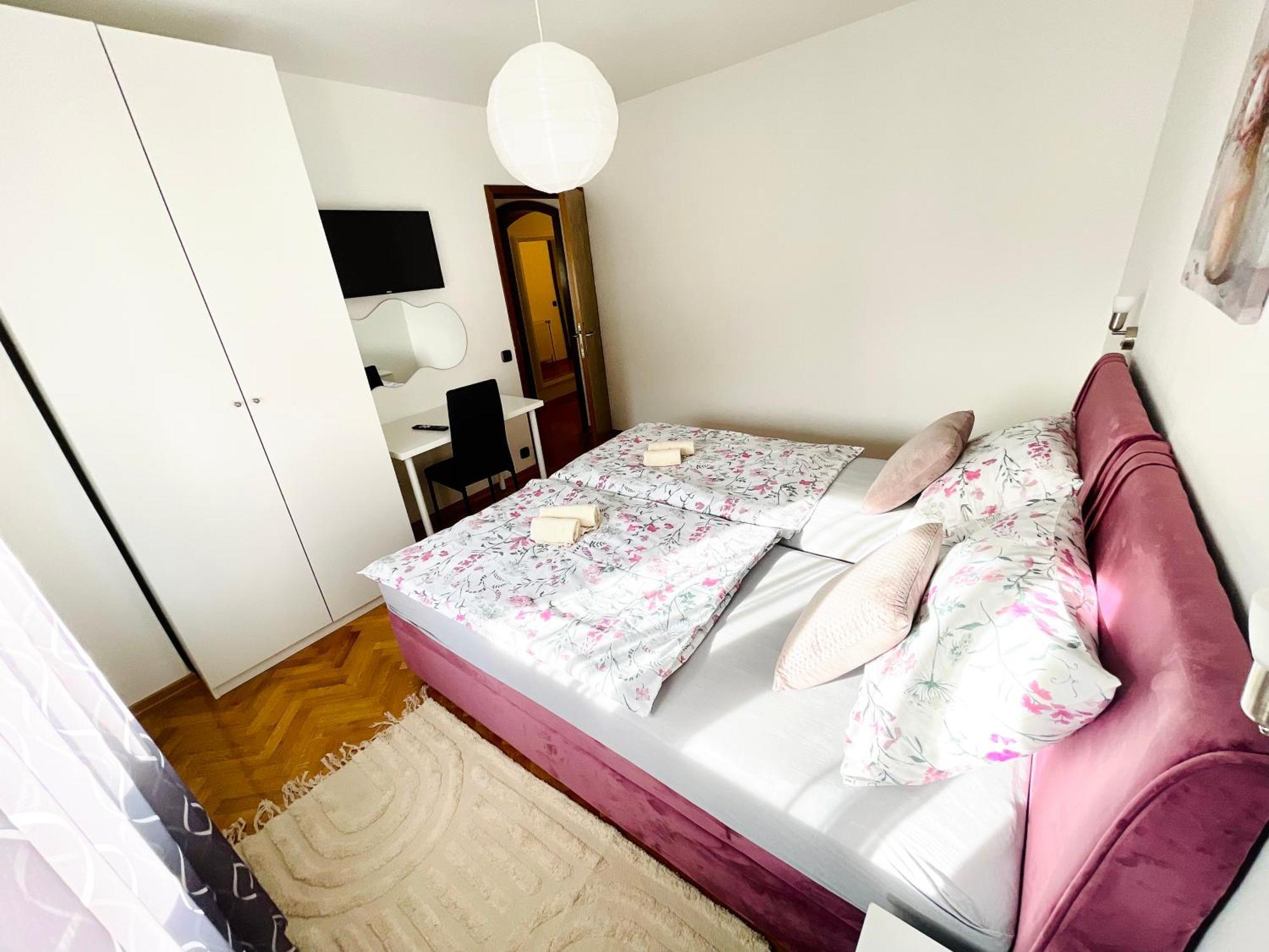 Apartman Bago Deluxe Near Zagreb Airport Velika Gorica Dış mekan fotoğraf
